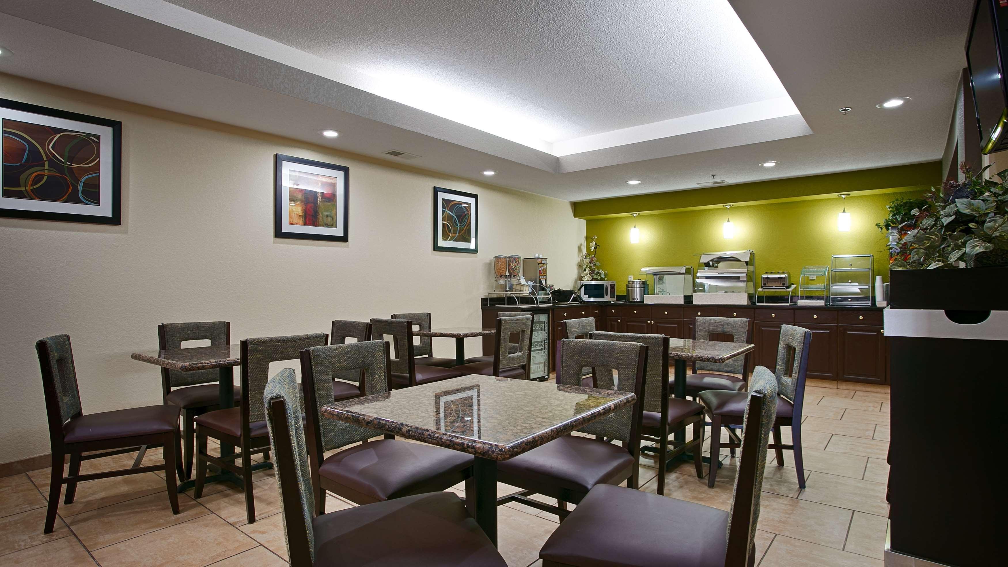 Best Western Lake Cumberland Inn Monticello Esterno foto