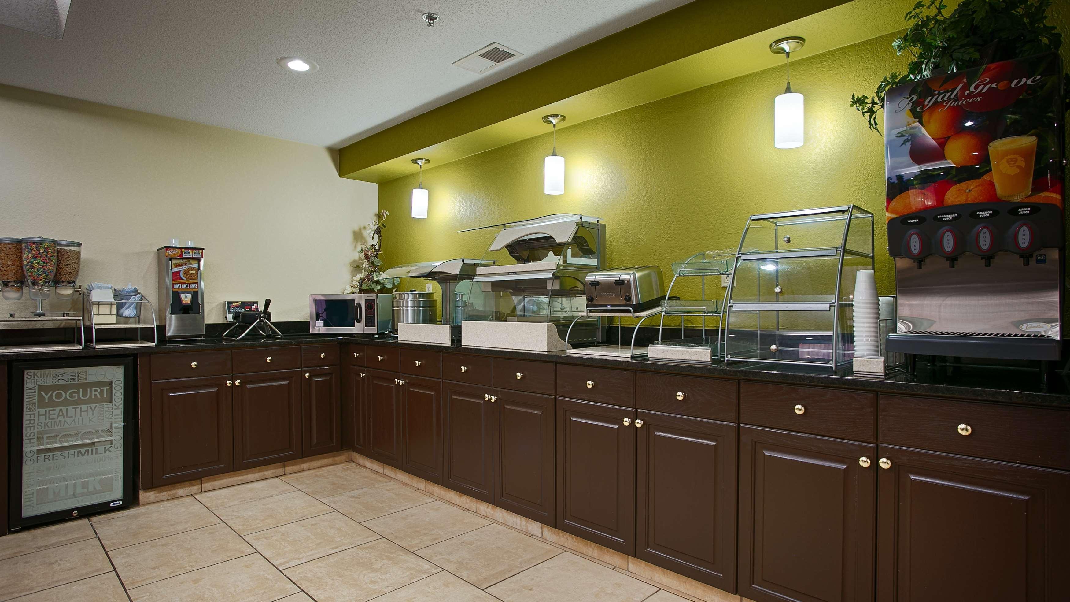 Best Western Lake Cumberland Inn Monticello Esterno foto