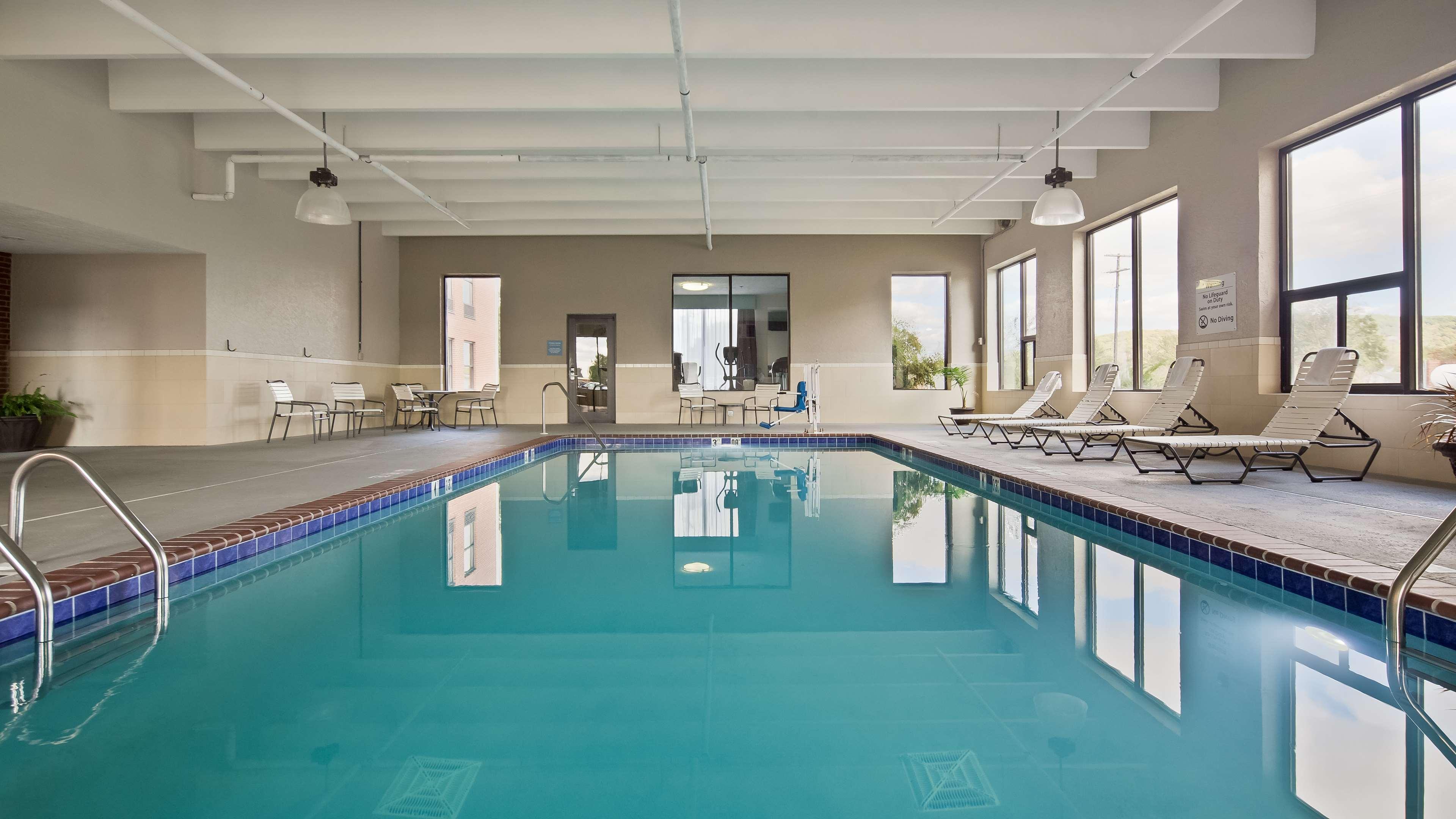 Best Western Lake Cumberland Inn Monticello Esterno foto